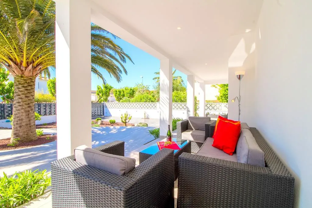 Leon Inmo Villa Palmera - 10337 إمبوريابرافا